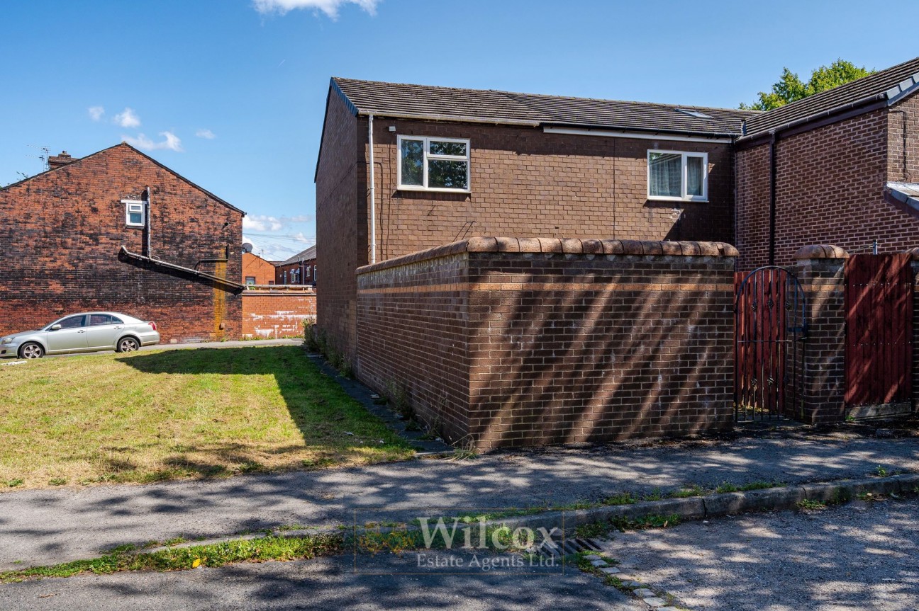 Holmes Street, Bolton, BL3