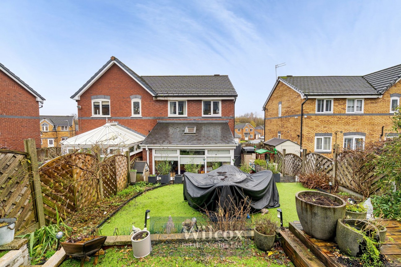 Whiteoak View, Bolton, BL3