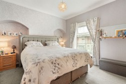 Thicketford Road, Bolton, BL2