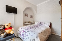 Thicketford Road, Bolton, BL2