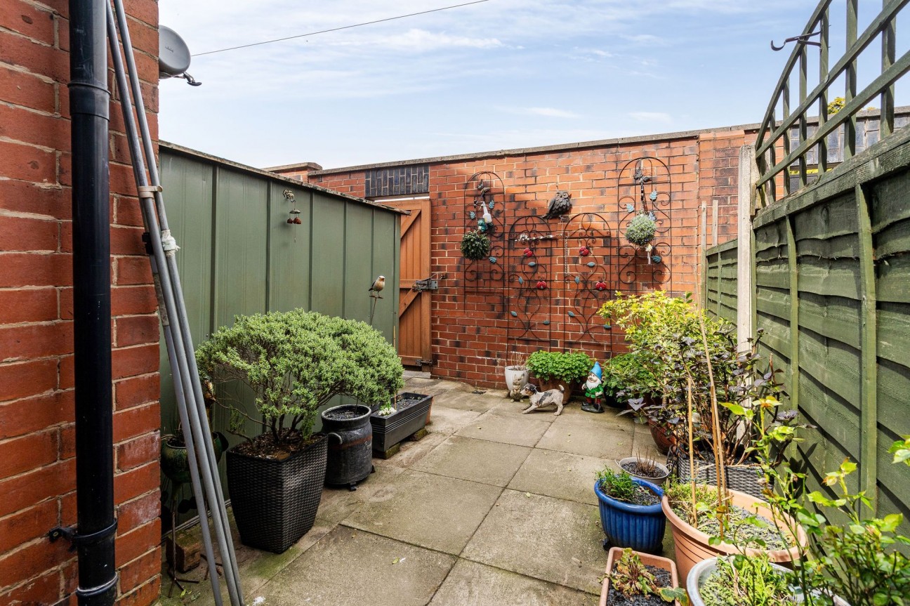 Thicketford Road, Bolton, BL2