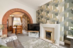 Thicketford Road, Bolton, BL2