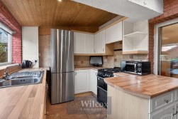 Tonge Moor Road, Bolton, BL2