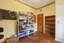 Tonge Moor Road, Bolton, BL2