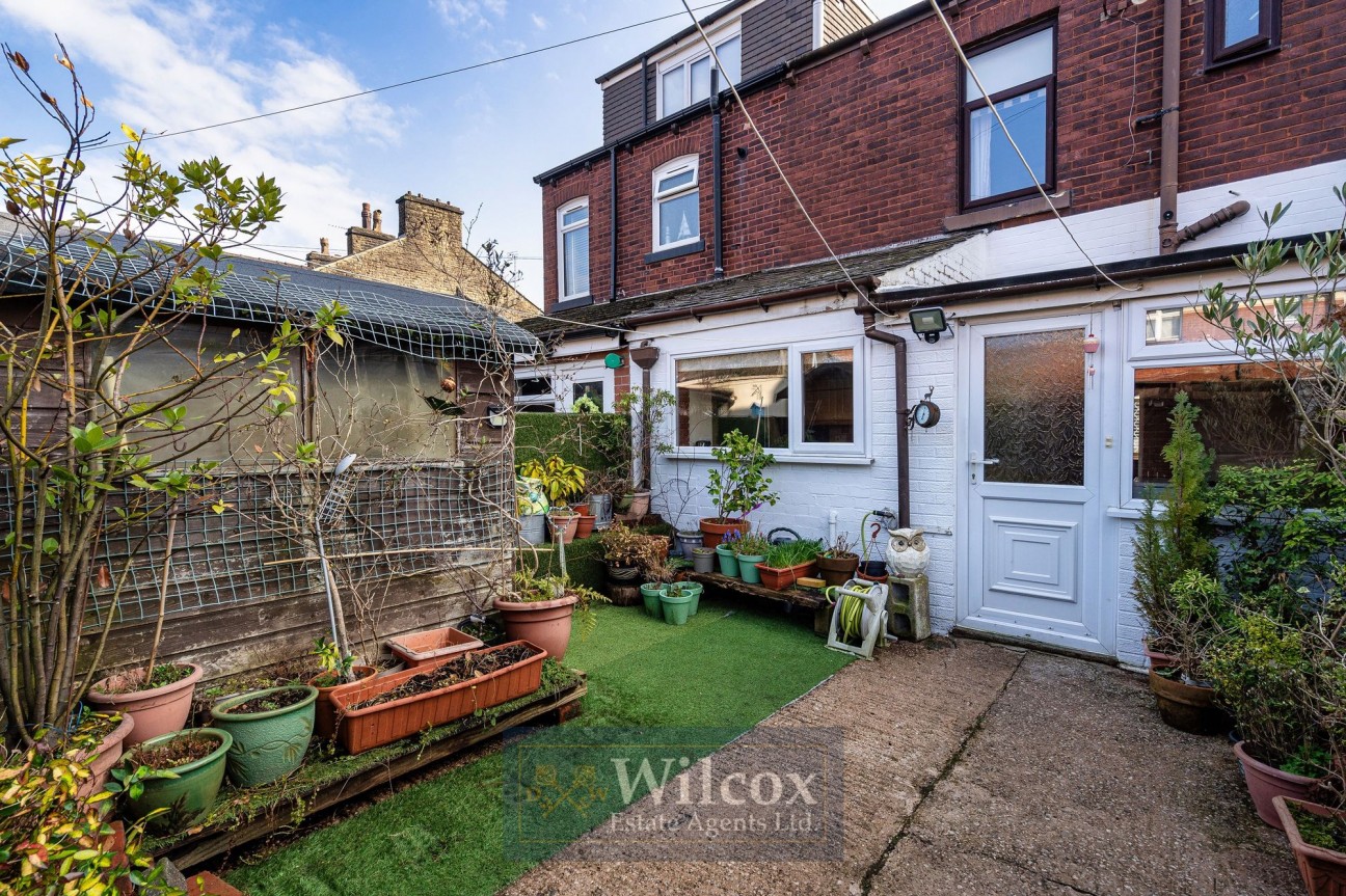 Tonge Moor Road, Bolton, BL2