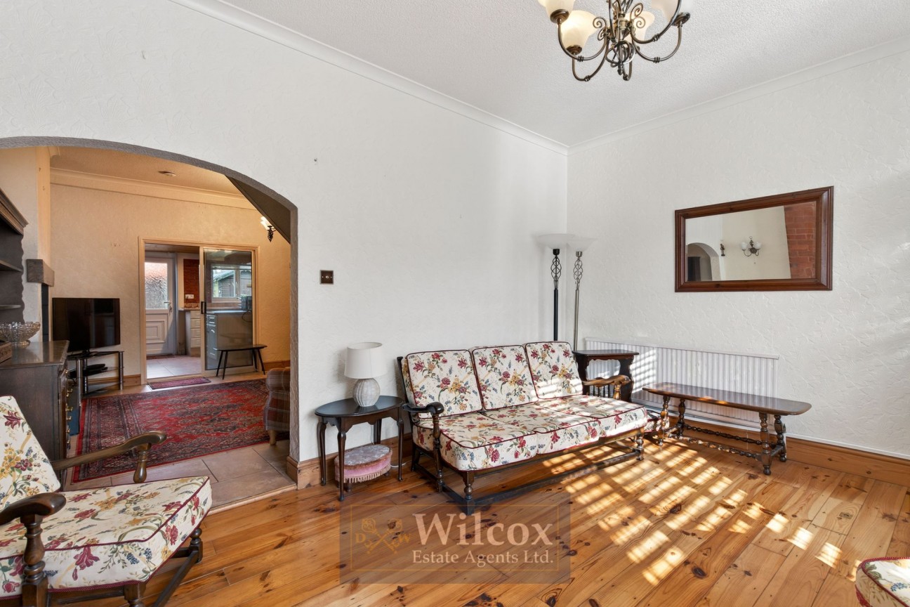 Tonge Moor Road, Bolton, BL2