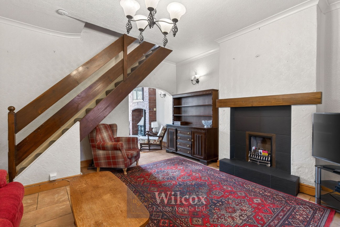 Tonge Moor Road, Bolton, BL2