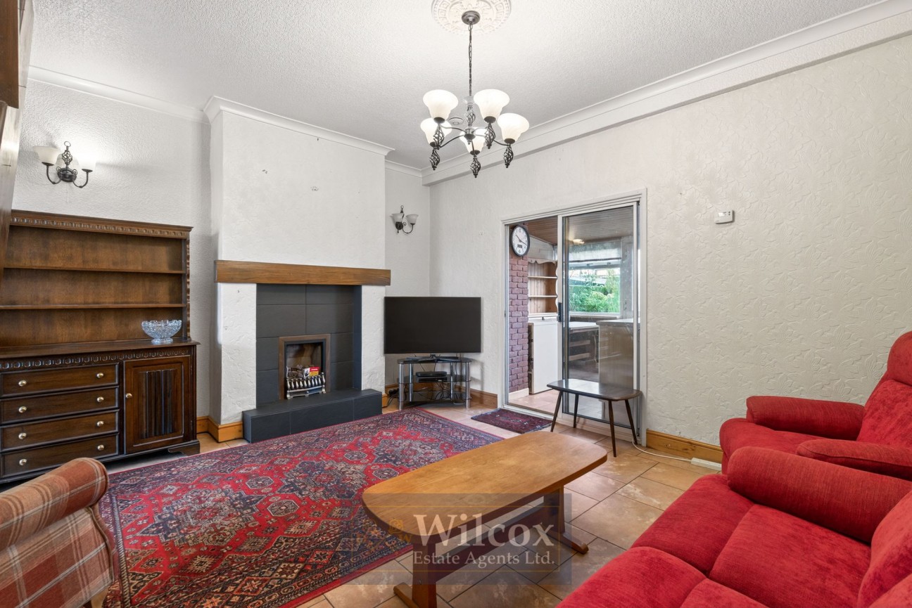 Tonge Moor Road, Bolton, BL2