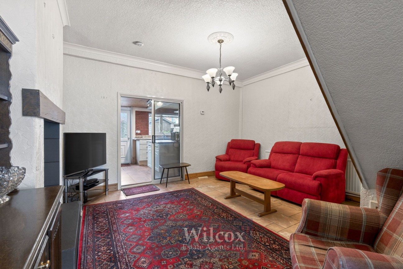 Tonge Moor Road, Bolton, BL2