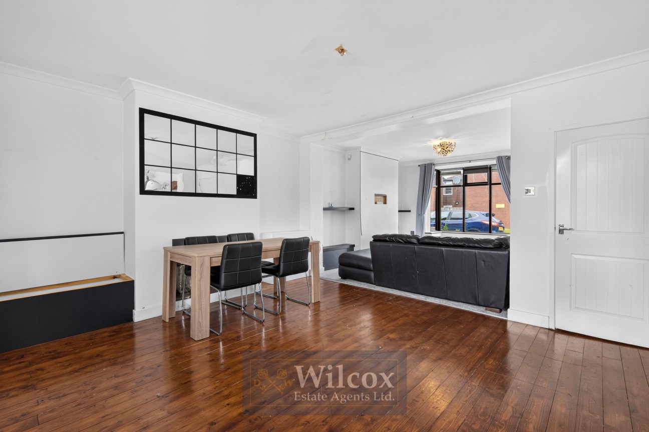 Maldwyn Avenue, Bolton, BL3