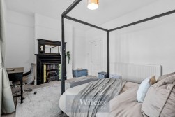 Wyresdale Road, Bolton, BL1