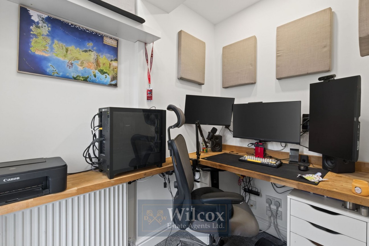 Hawkstone Close, Bolton, BL2