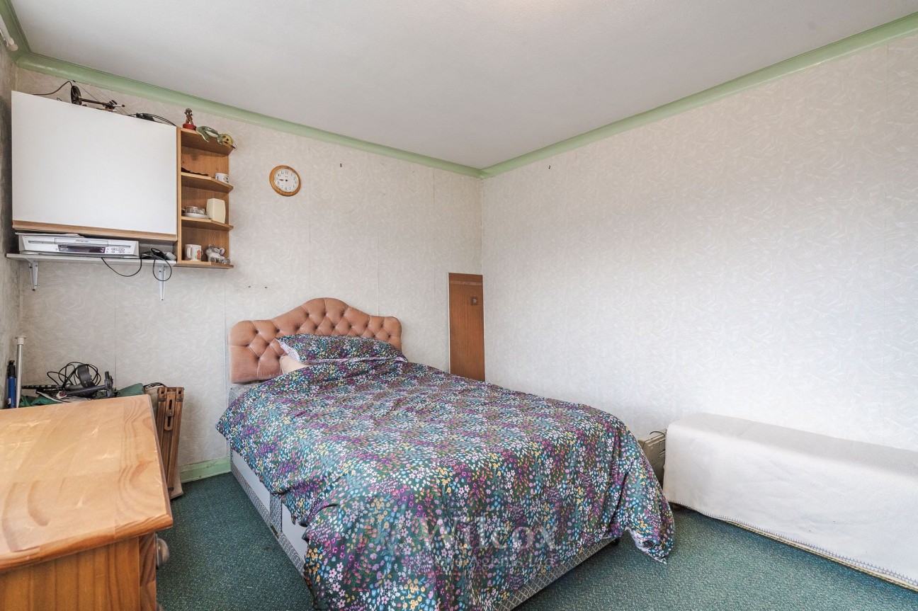 Kinloch Drive, Bolton, BL1