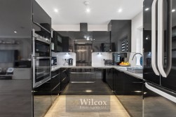 Ainsworth Lane, Bolton, BL2