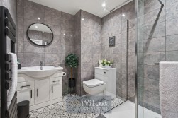 Tonge Moor Road, Bolton, BL2