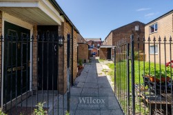 Brookdale Close, Bolton, BL1