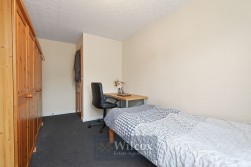 Ferns Grove, Bolton, BL1