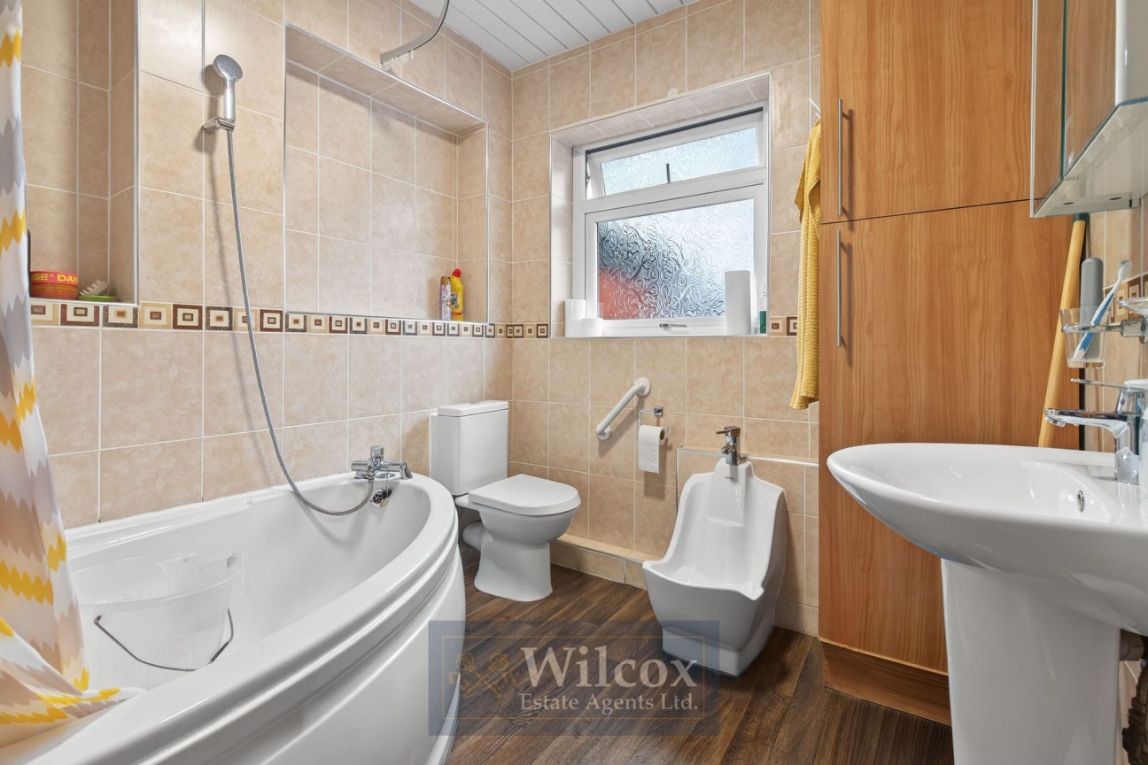 Ferns Grove, Bolton, BL1