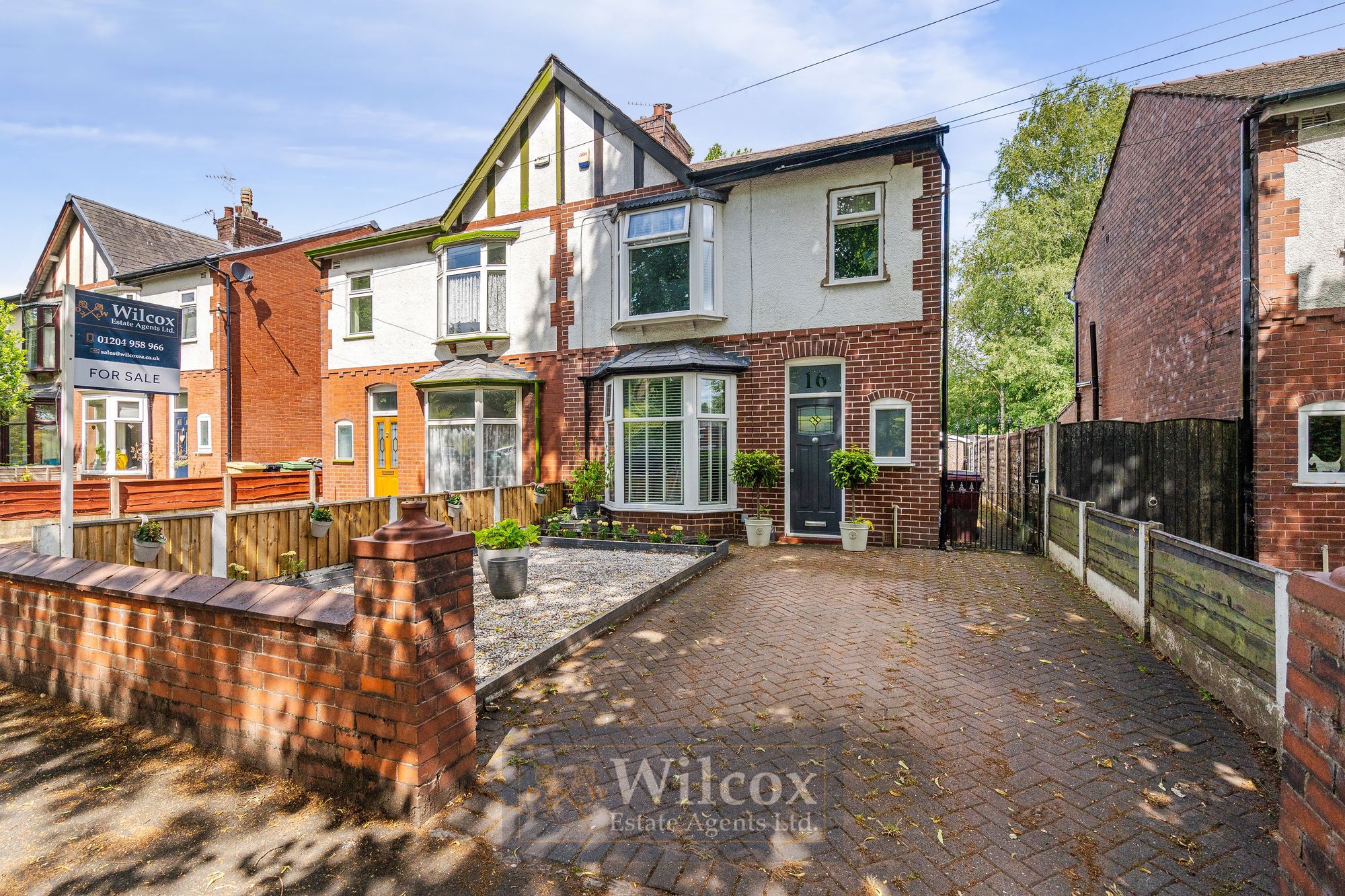 Crompton Way, Bolton, BL2