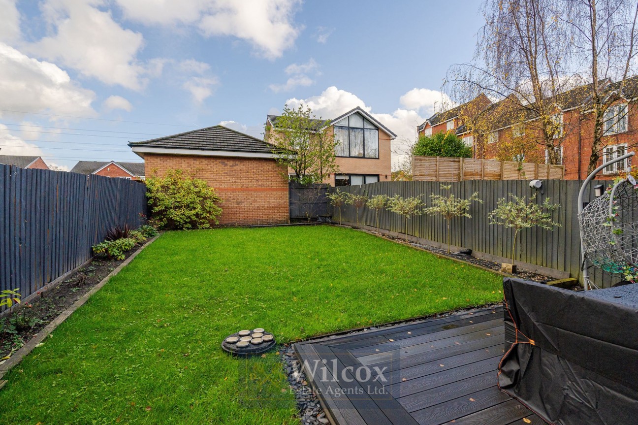 Sandileigh Drive, Bolton, BL1