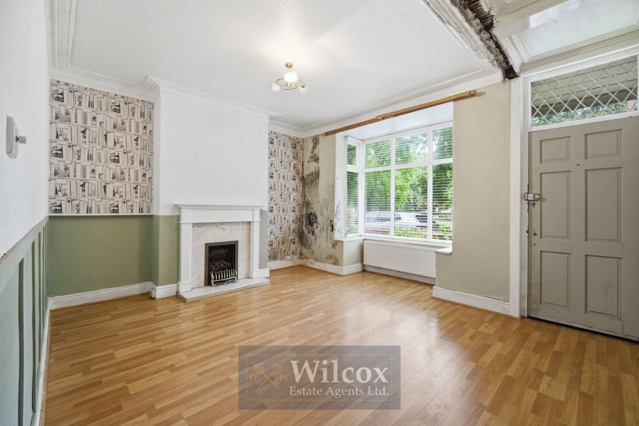 Tonge Park Avenue, Bolton, BL2