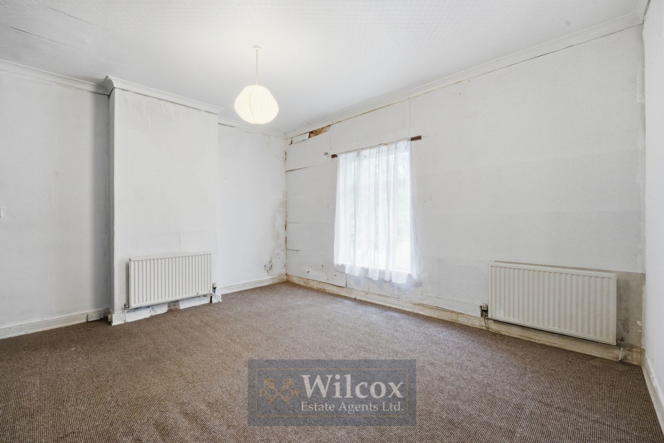 Tonge Park Avenue, Bolton, BL2