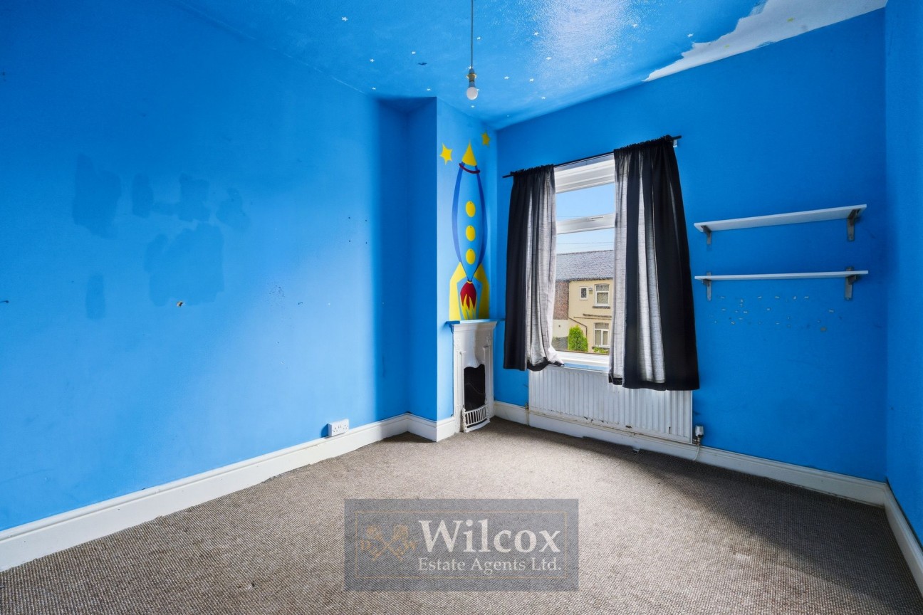 Tonge Park Avenue, Bolton, BL2