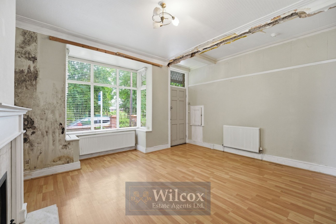 Tonge Park Avenue, Bolton, BL2