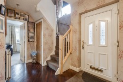 Doncaster Close, Little Lever, BL3