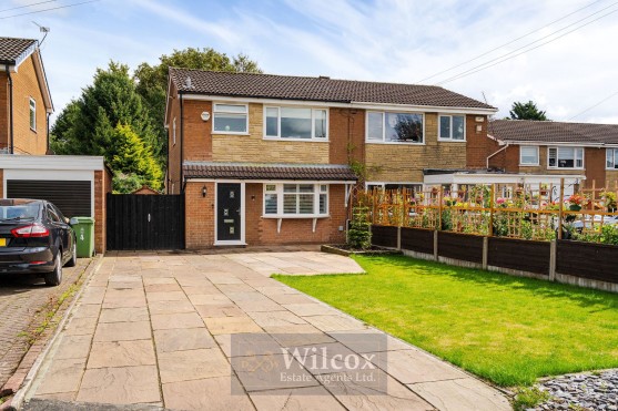 Willand Close, Bolton, BL2