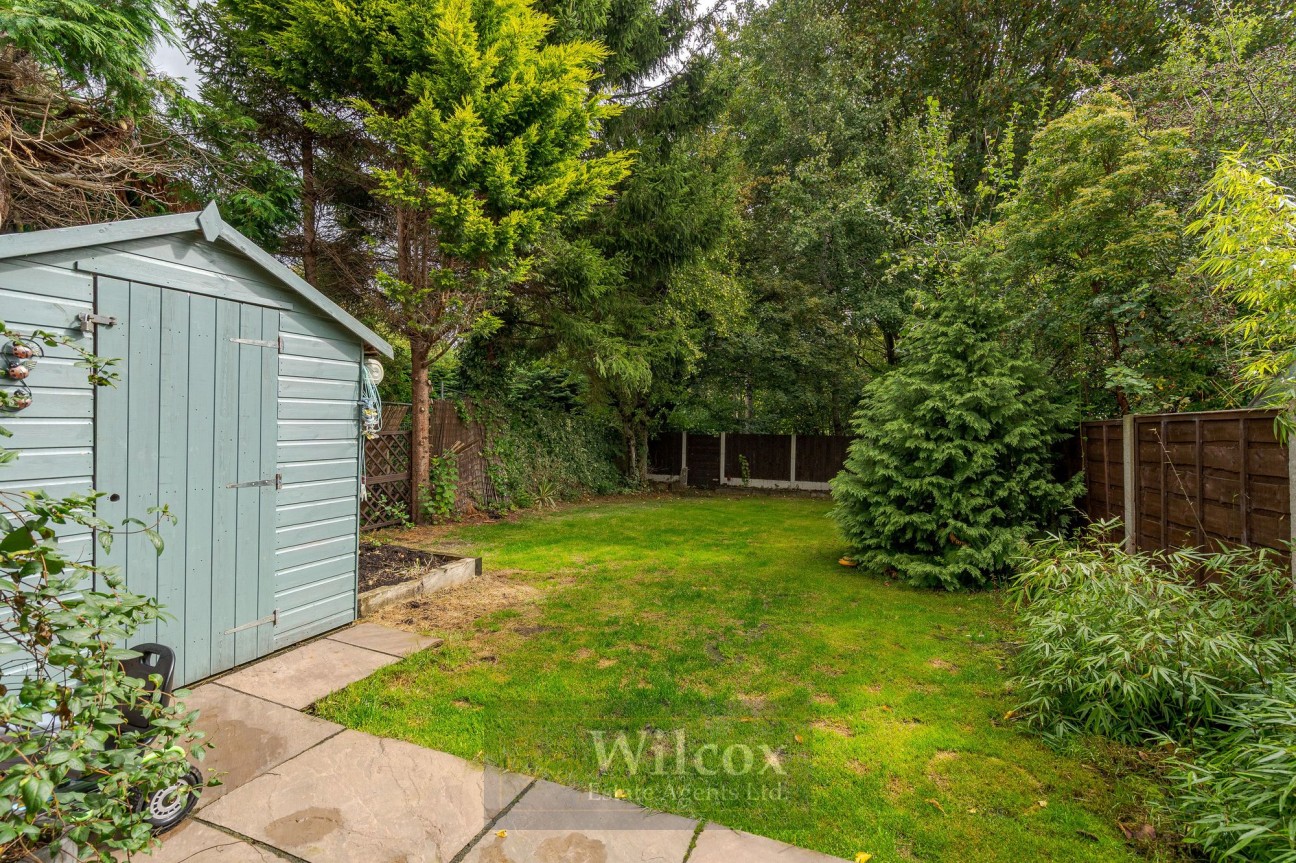 Willand Close, Bolton, BL2