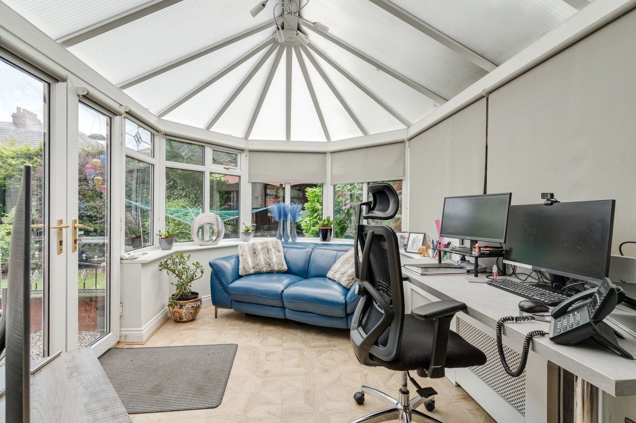 Kingston Avenue, Bolton, BL2