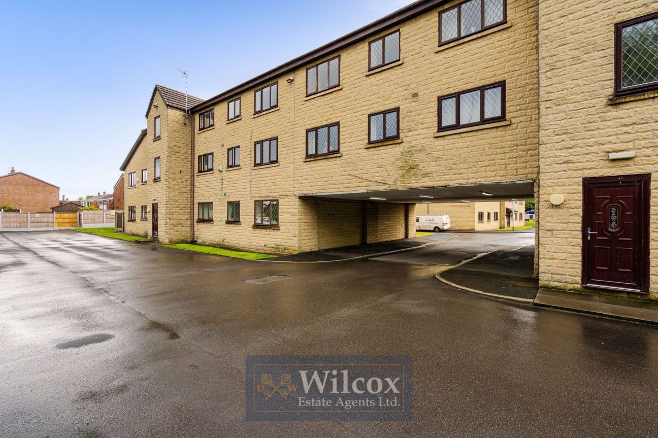 Moorfield Chase, Farnworth, BL4