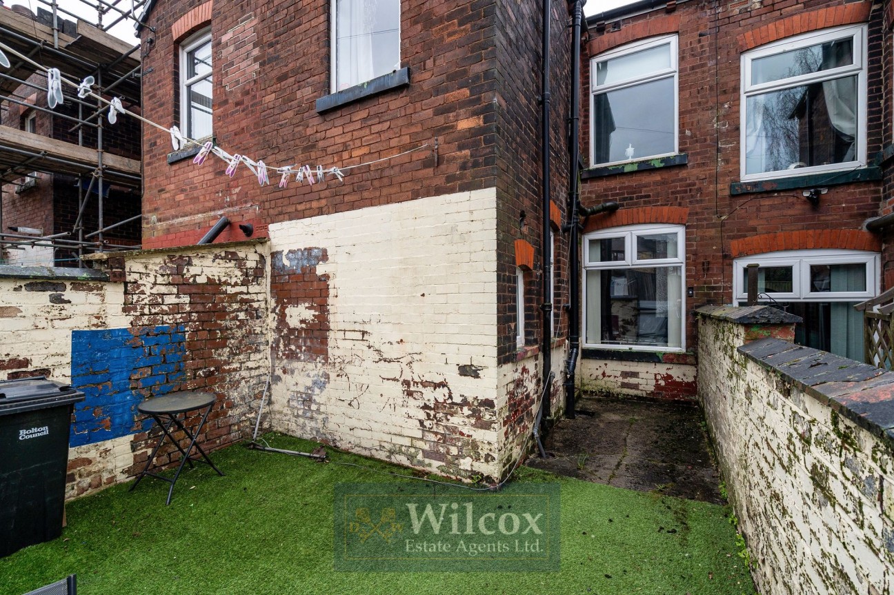 Bury Road, Bolton, BL2