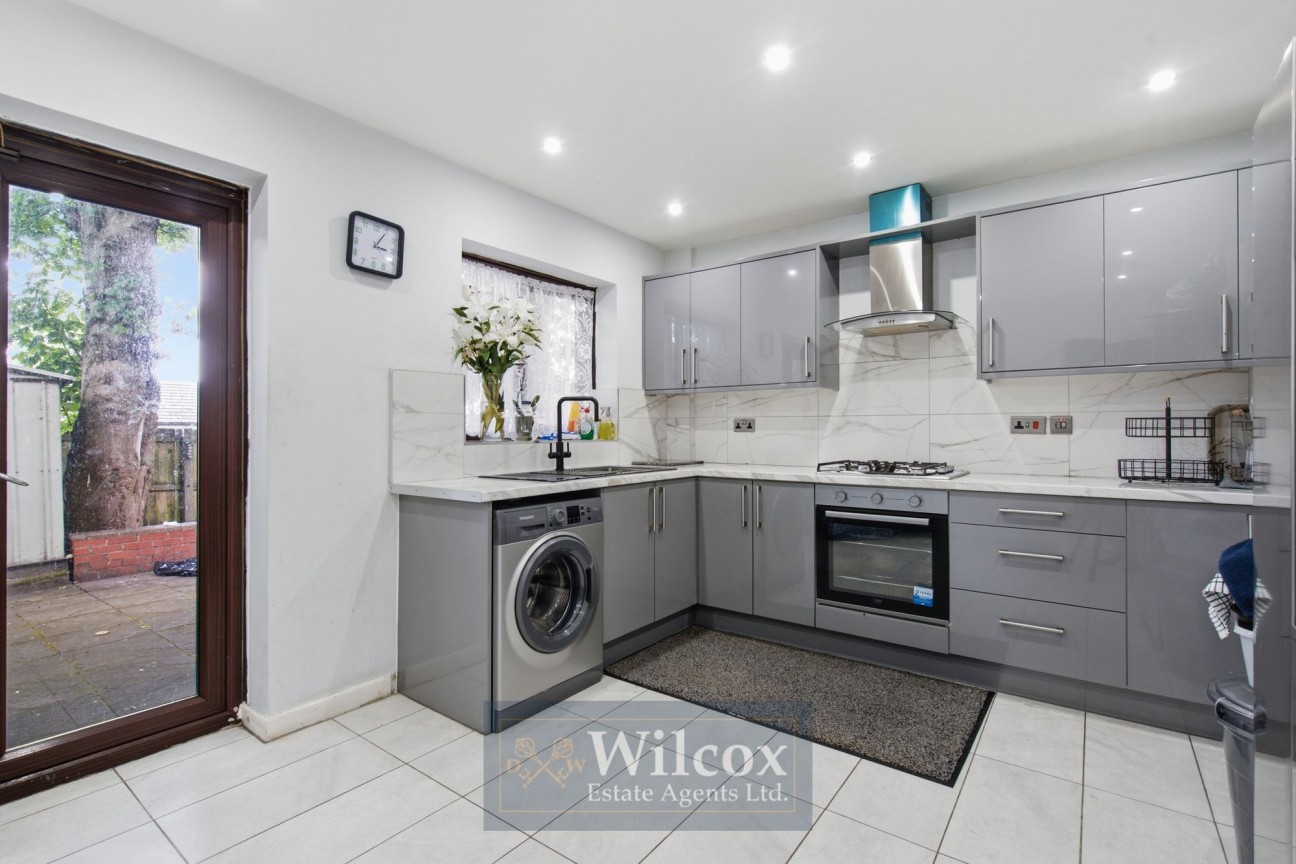 Sandhill Close, Bolton, BL3