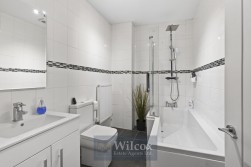 Ainsworth Lane, Bolton, BL2