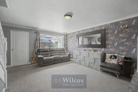 Broomfield Close, Ainsworth, BL2