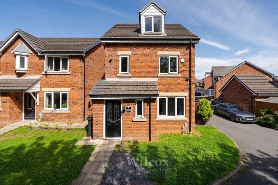 Bloomsbury Crescent, Bolton, BL1
