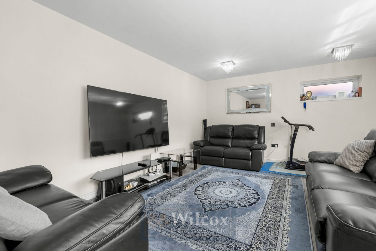 Bloomsbury Crescent, Bolton, BL1