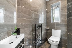 Bloomsbury Crescent, Bolton, BL1