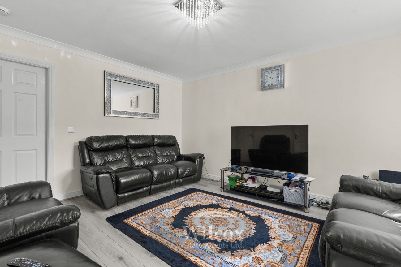 Bloomsbury Crescent, Bolton, BL1
