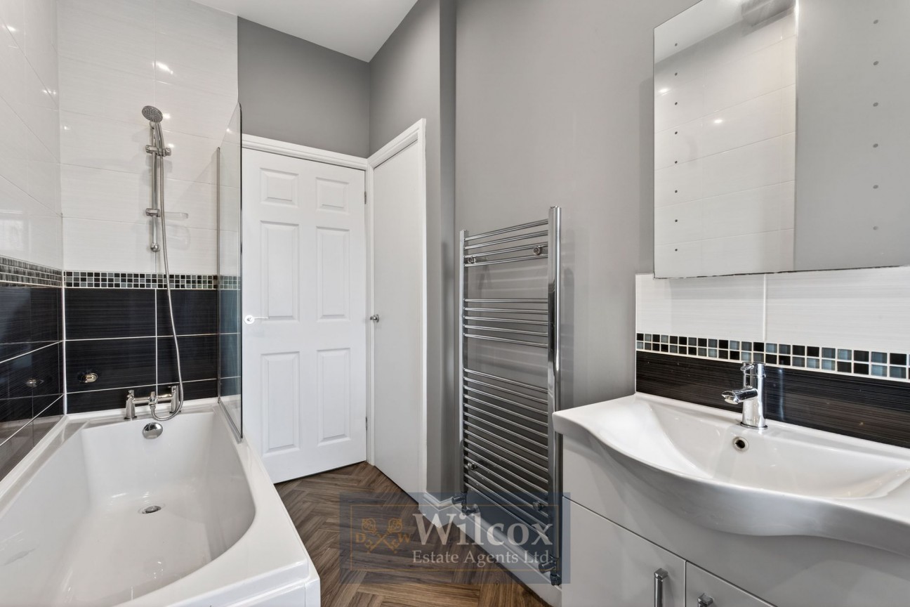 Barn Hill Terrace, Westhoughton, BL5