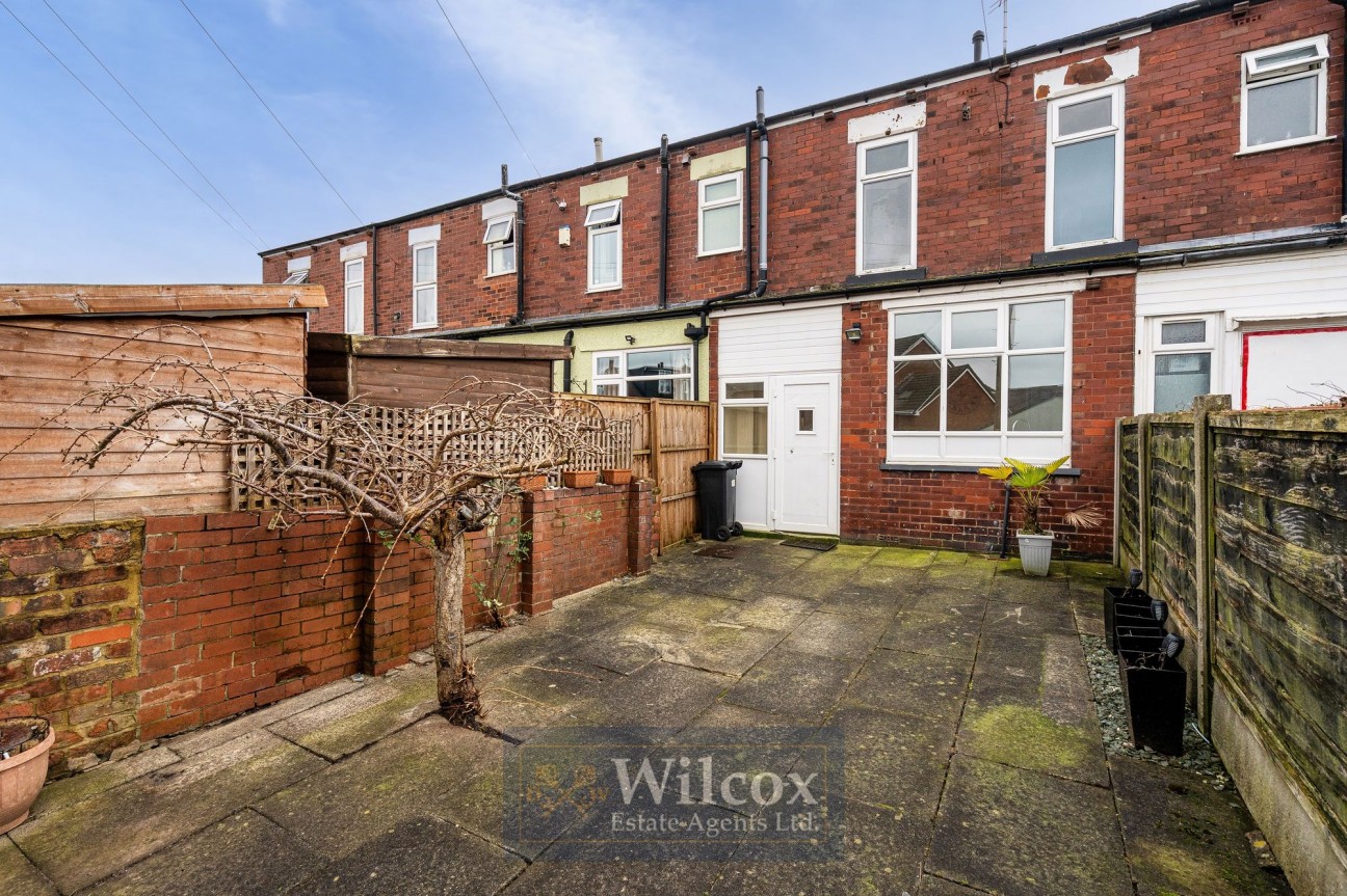 Barn Hill Terrace, Westhoughton, BL5