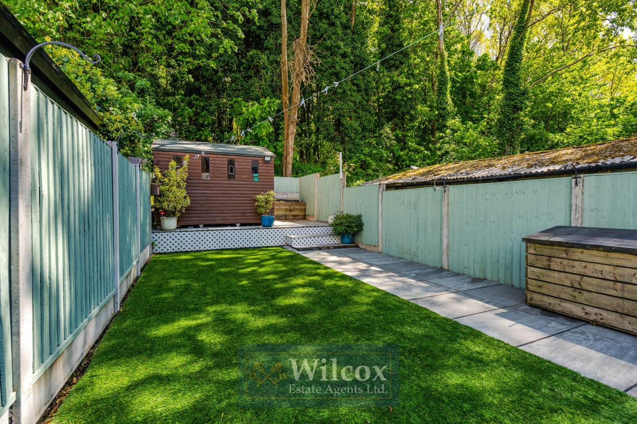 Oakenbottom Road, Bolton, BL2