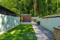 Oakenbottom Road, Bolton, BL2