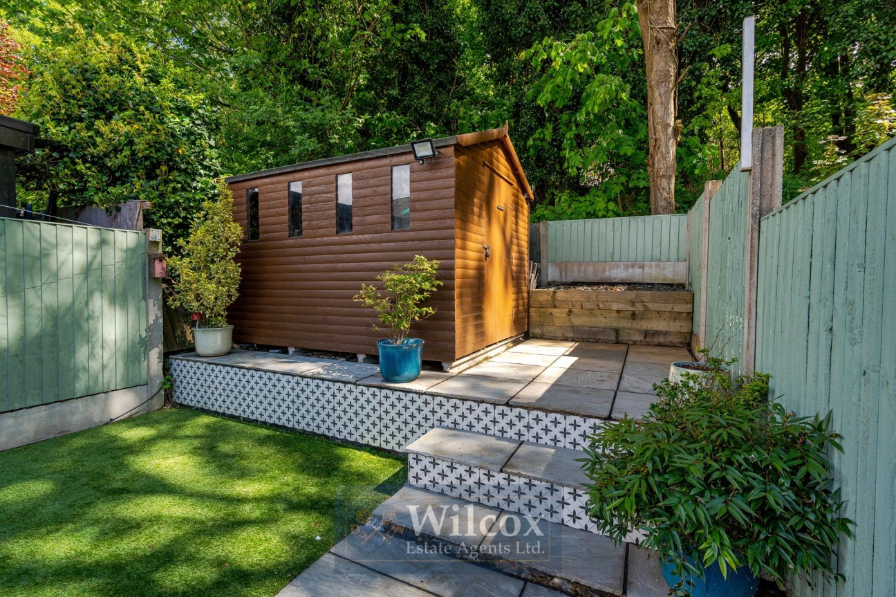 Oakenbottom Road, Bolton, BL2