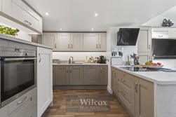 Oakenbottom Road, Bolton, BL2