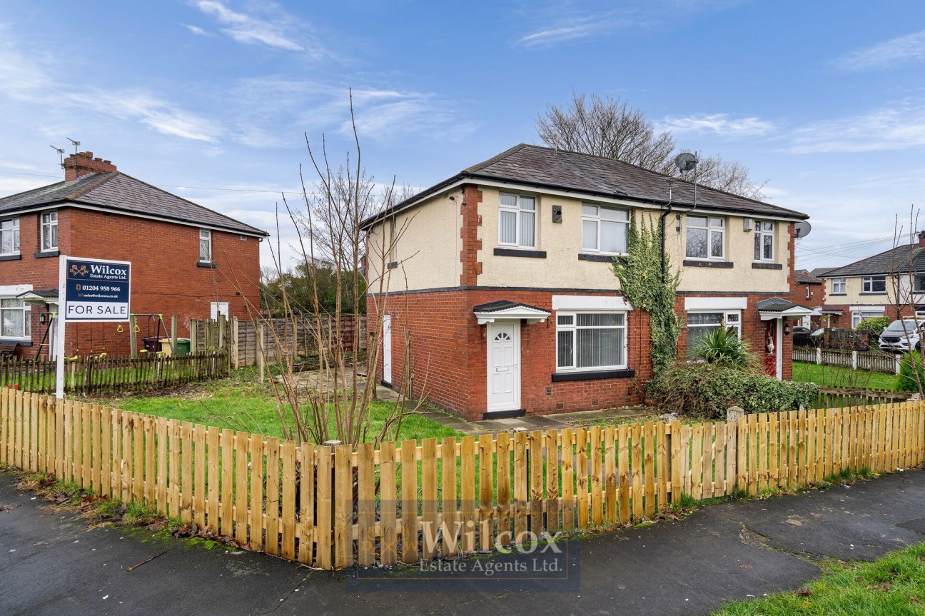 Moorside Avenue, Farnworth, BL4
