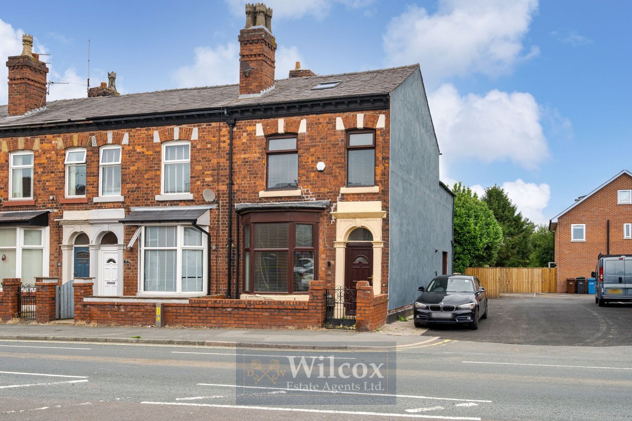 Bolton Road, Chorley, PR7