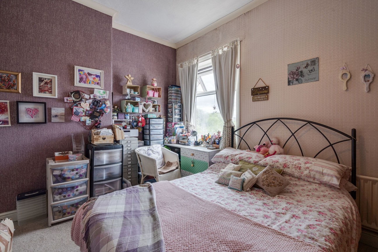 Tonge Moor Road, Bolton, BL2